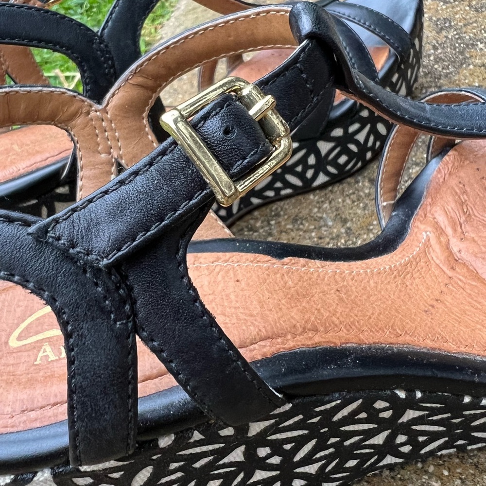 Clarks Artisan Wedges - image 7